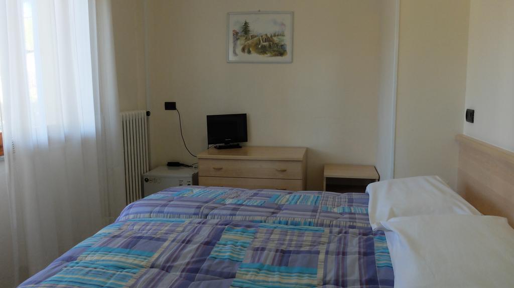 Hotel Dependance Montecatini Terme Chambre photo
