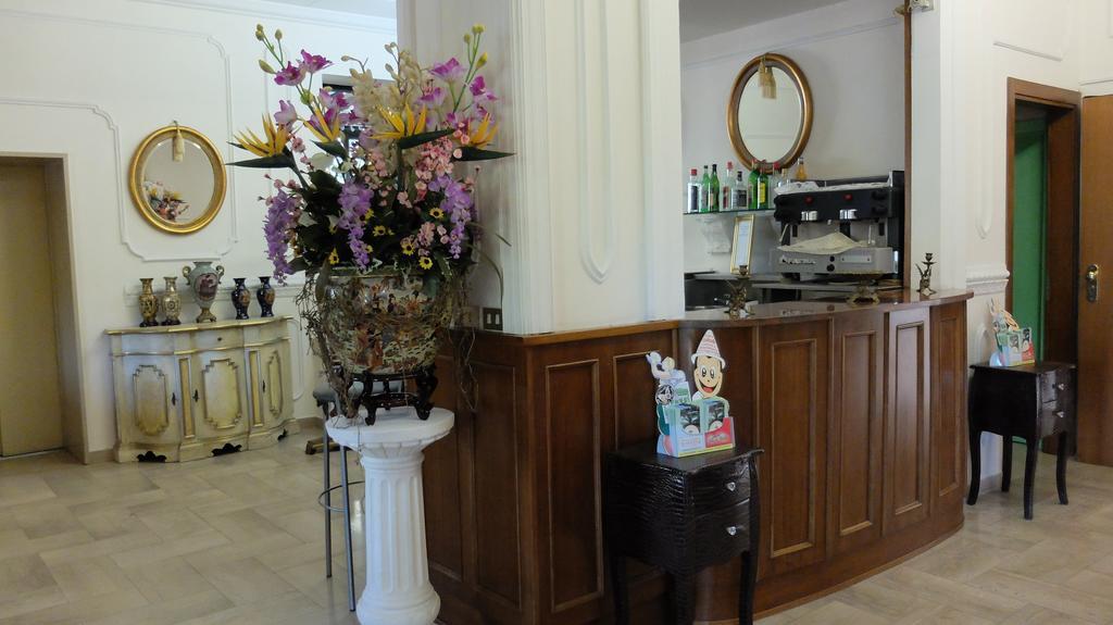 Hotel Dependance Montecatini Terme Extérieur photo