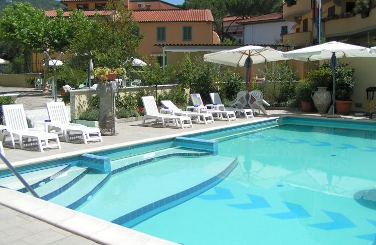Hotel Dependance Montecatini Terme Extérieur photo