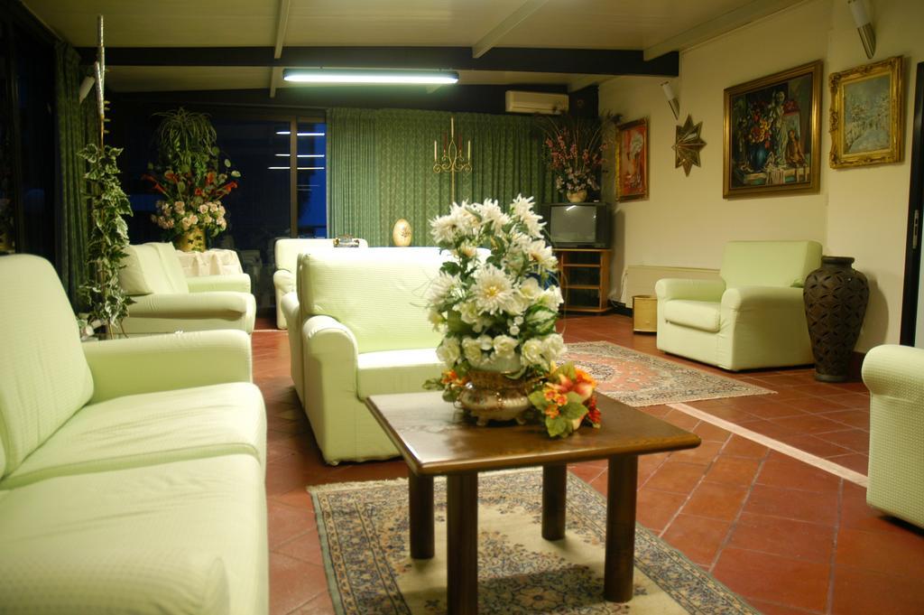 Hotel Dependance Montecatini Terme Extérieur photo